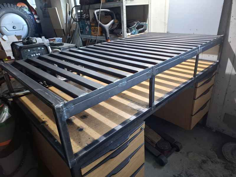 Akte_003_00_A: Der Schweißtisch